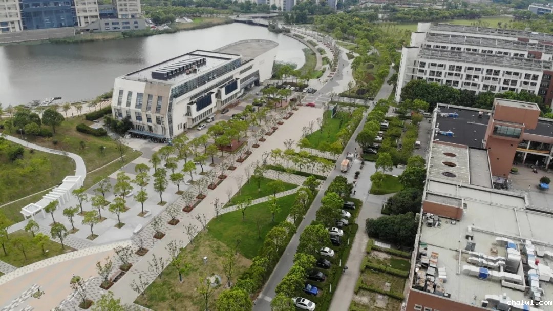 640.webp (8).jpg 640.webp (8).jpg